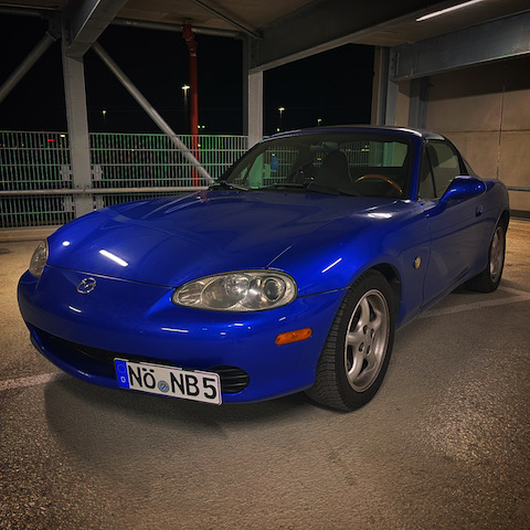 Miata.JPG
